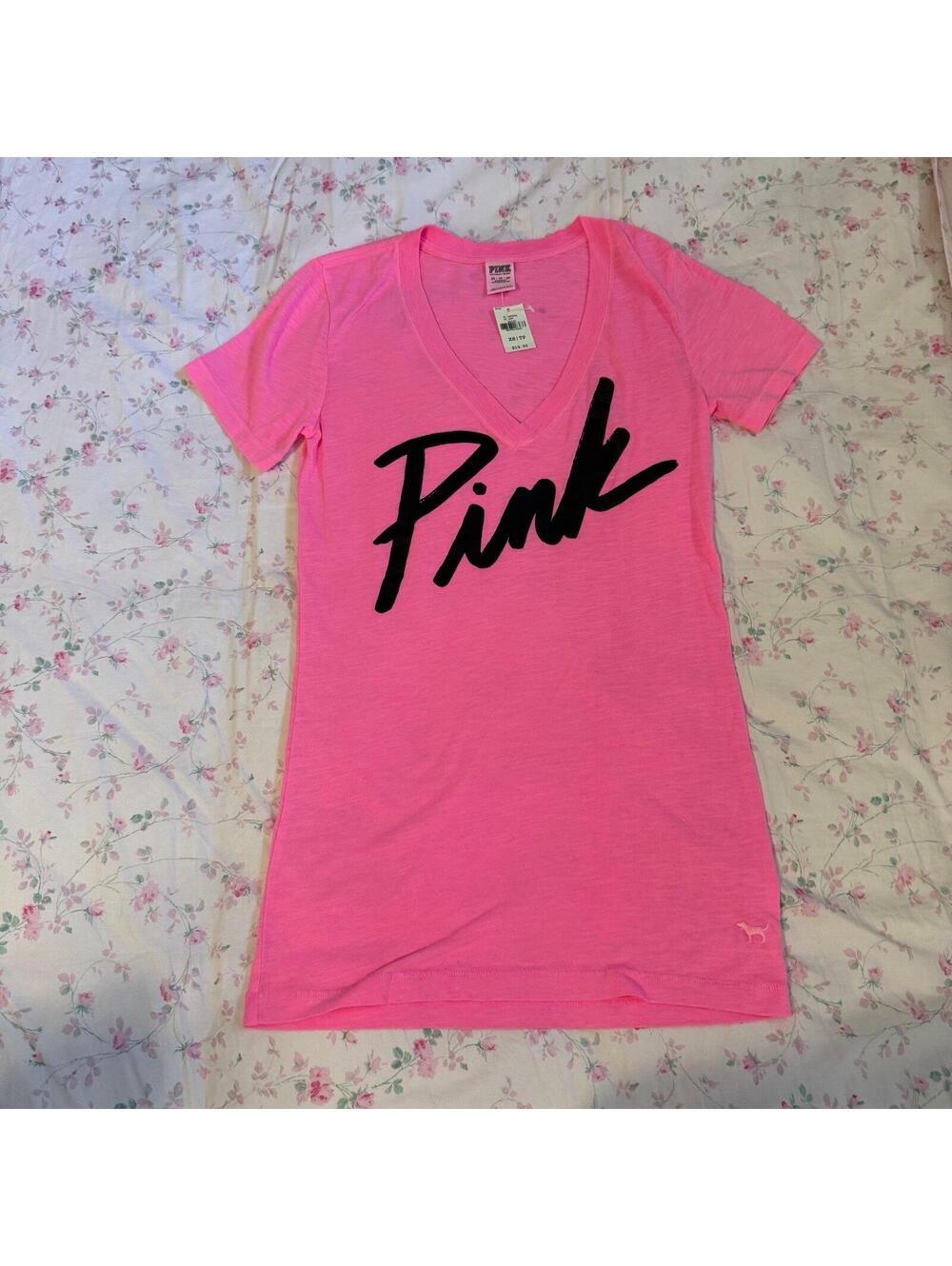 PINK Victoria Secret shirt and biker shorts Set - Picture 7 of 7